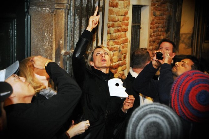 Venice Ghost Stories, Legends and Anecdotes Tour - Stop 5 and 7: Rialto’s Hotel Past and the Tour’s Return to the Main Stage
