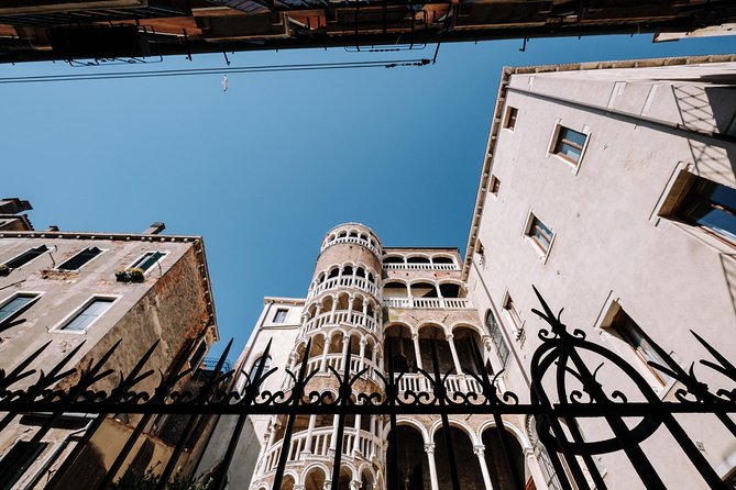 Venice Gondola ride with Skip the Line Doge's Palace tour - Don’t waste the extra ticket after the guided part ends