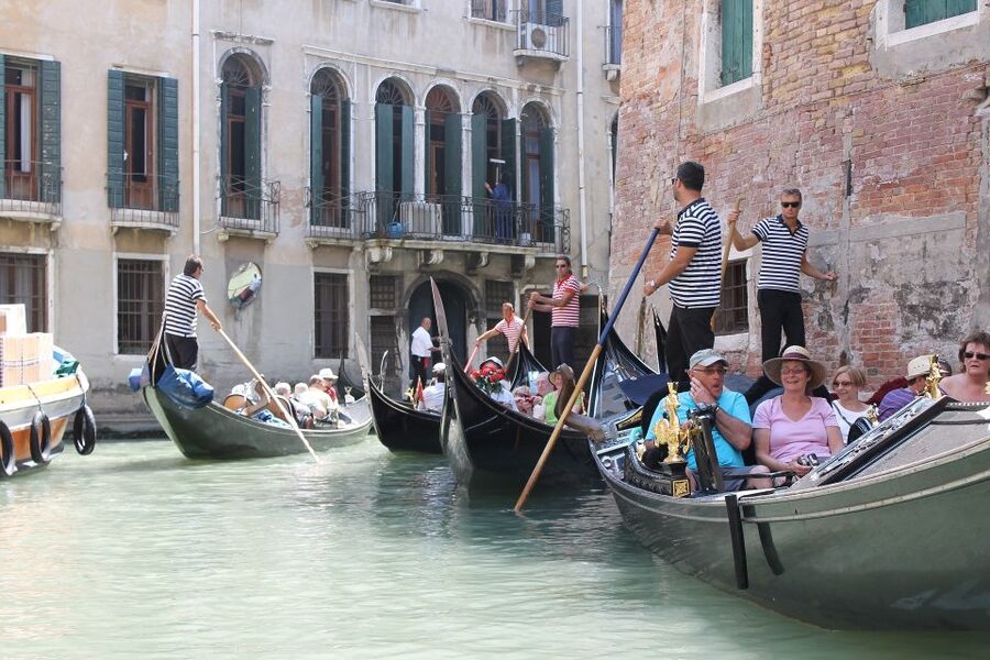 Venice: Grand Canal Gondola Experience with Live Commentary™ - Gondola Gallery: Sectioned Boat, Colored Oars, and Real Craft Tools
