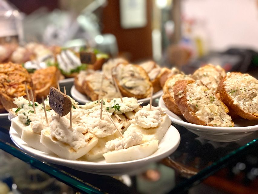 Venice: Guided City Highlights and Street Food Tour - Campo San Bartolomio start point, and what the 2.5 hours feels like