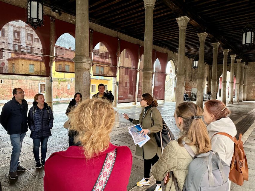 Venice: Guided City Highlights and Street Food Tour - The street-food menu: cicchetti, Venetian tapas, cheeses, and sweets