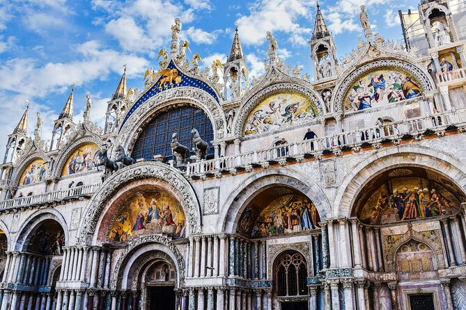 Venice Guided Tour of Saint Mark Basilica and Doge Palace - Group Size and Pace: What 20 People Changes
