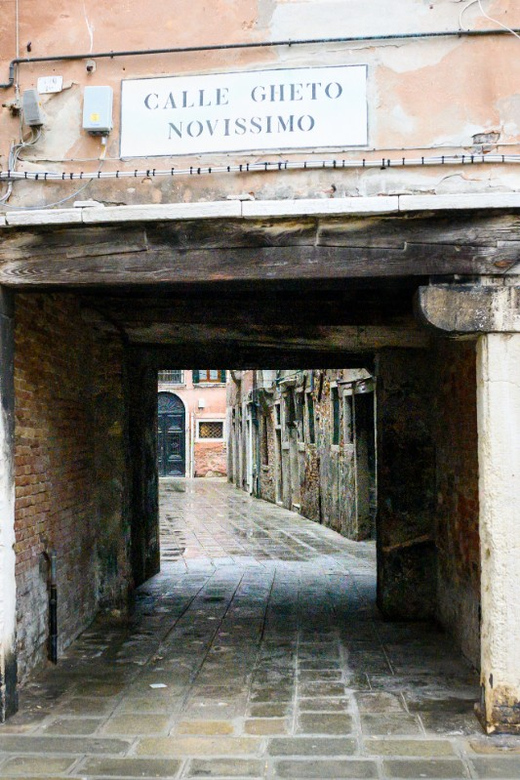 Venice: Guided Tour of Synagogues and Ghetto Area - Key highlights to know before you go