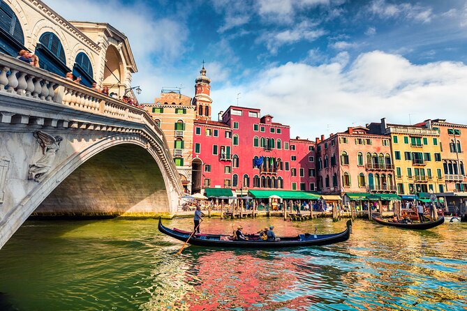 Venice: Hidden Gems Walking Tour with a Local Guide - Stop 4: Near Rialto, the Street of the Blind