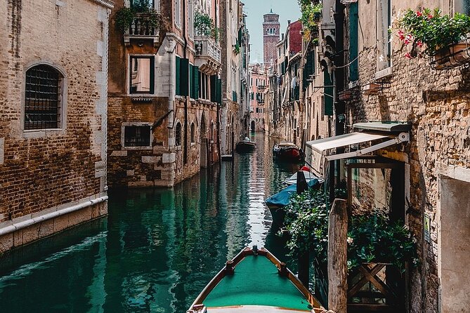 Venice Highlights Guided Night Tour - Booking and Getting Oriented at Campo San Zaccaria (8:30 pm)