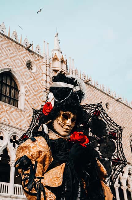 Venice: History Tour of Doge's Palace and Casanova's Prison - Key highlights worth planning around