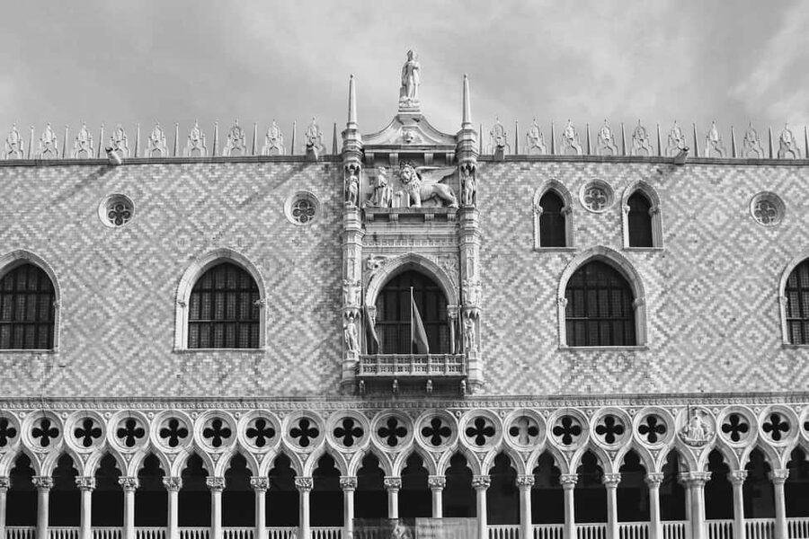 Venice: History Tour of Doge's Palace and Casanova's Prison - Correr Museum, Biblioteca Marciana, and the Archaeological Museum tickets