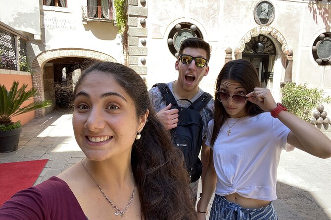 Venice: Holy Heist Self-Guided Adventure & Walking Game - Your Route: 11 Puzzle Stops From Ponte della Paglia to Palazzo Bellavite