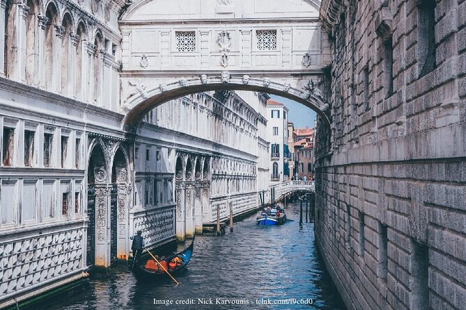 Venice in a Day: Private Tour inc. St. Mark's & Doge's Palace - Doge’s Palace Above the Grand Canal: Venetian Power in Gothic Stone