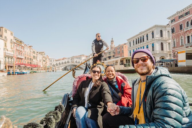 Venice In a Day: St Mark's, Doges Palace Gondola Ride & City Tour - A Break in the Middle, Not a Full Lunch