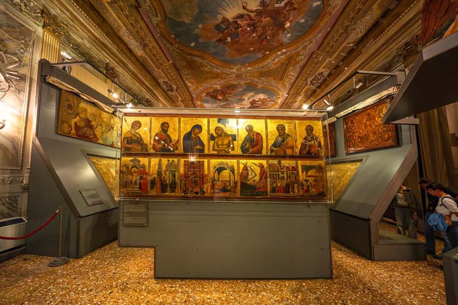 Venice: Insider Tour Rialto Market, St. Mark & Doge’s Palace - Group size, pacing, and how to prep so you enjoy it