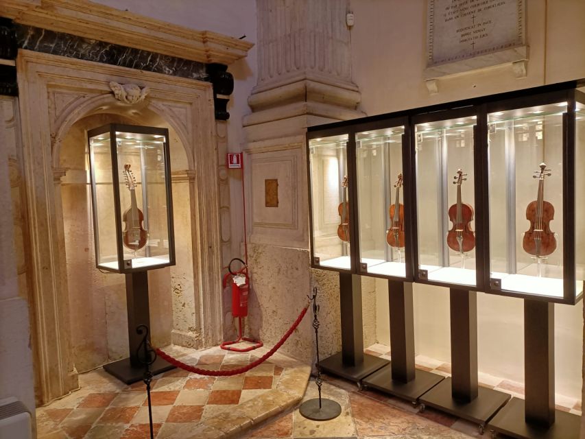 Venice: Interpreti Veneziani Concert at Church of San Vidal - Price and Value: Why $37 Can Feel Like a Bargain