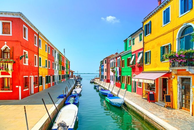 Venice Islands Cruise: Murano Glass, Rainbow Burano & Torcello - Entering the lagoon: your boat ride and narration setup