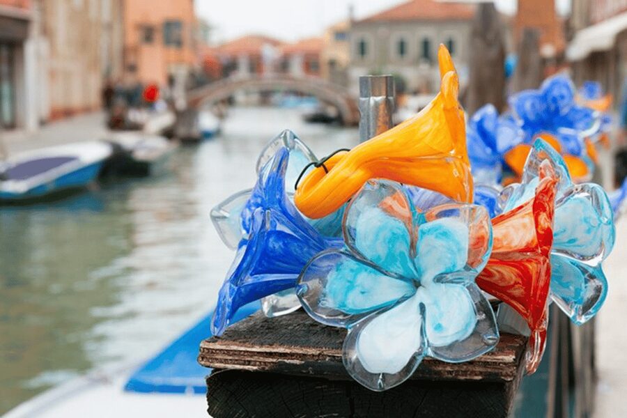Venice Islands: Murano Glass & Burano Colors Guided Visit - Timing, hearing, and how to get the most from the day