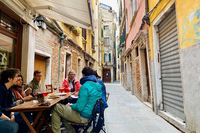 Venice Jewish Ghetto and Cannaregio Food, Wine, Sightseeing Tour - Your Timing: 4:00 pm Meet-Up and an Evening Finish