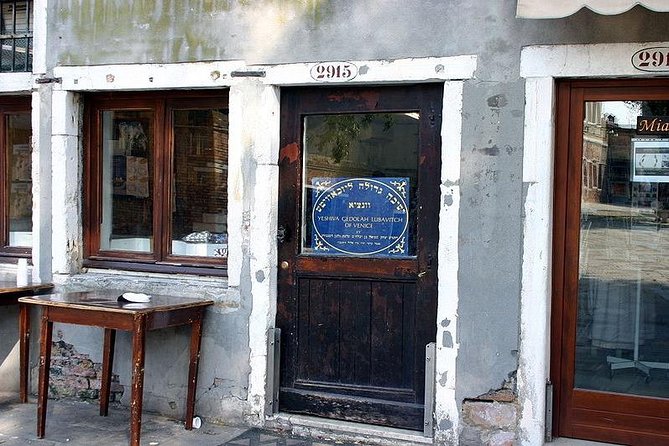 Venice: Jewish Ghetto Walking Tour with Synagogues Visit - The Levantine and Spanish Synagogues: where the tour earns its emotional weight