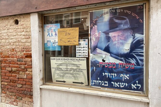 Venice: Jewish Ghetto Walking Tour with Synagogues Visit - How the guides make the story click (even when you’re not a history person)