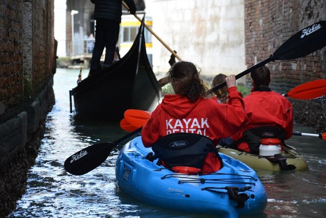 Venice: Kayak Tour in the Canals (Night + Sunset) - Should you book this Venice night kayak tour?