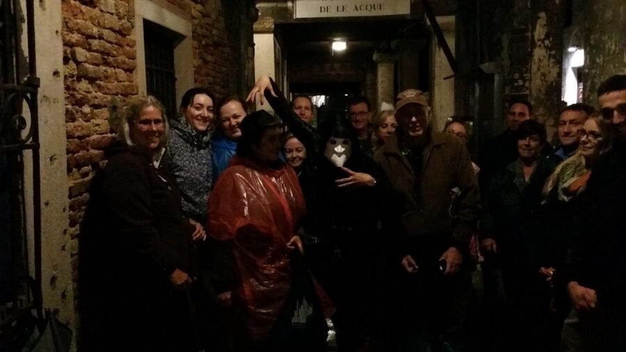 Venice: Legends, Anecdotes and Ghost Stories Walking Tour - Riva del Carbon and the canal-side mood shift in Venice