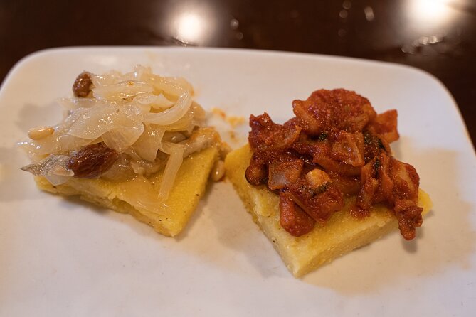 Venice Like a Local: Food, Wine & Spritz Tour with Traghetto Ride - Guides and group energy: what people consistently praise