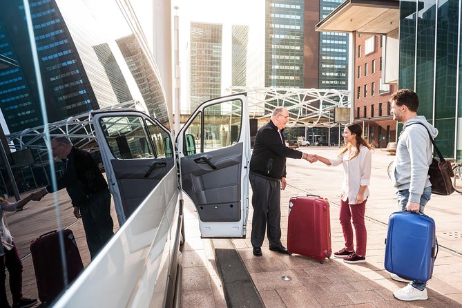 Venice Marco Polo Airport private arrival transfer (Includes private Water Taxi) - Common issues to watch for at the water taxi dock