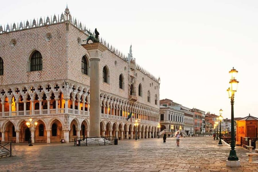 Venice: Murano and Burano Half-Day Lagoon Trip - Best For Who: Your Match Depends on Your Priorities