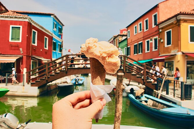 Venice: Murano & Burano Islands Tour with Optional Torcello Stop - Murano glassmaking: a factory visit with short attention, big visuals