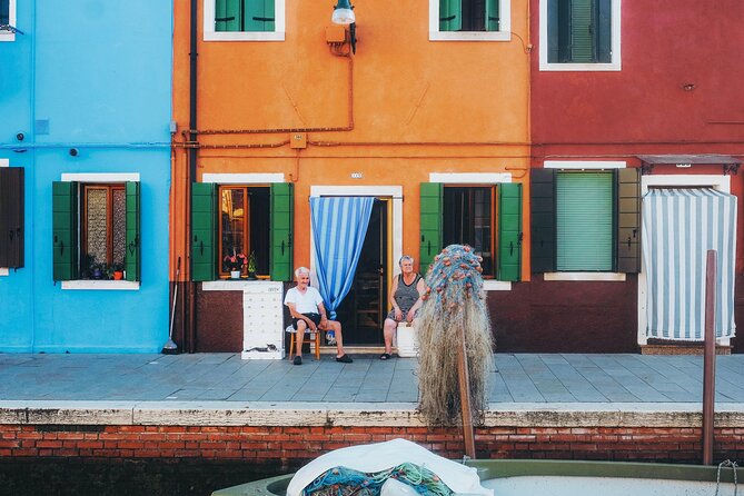 Venice: Murano & Burano Islands Tour with Optional Torcello Stop - How the timing really feels: staying on the boat schedule