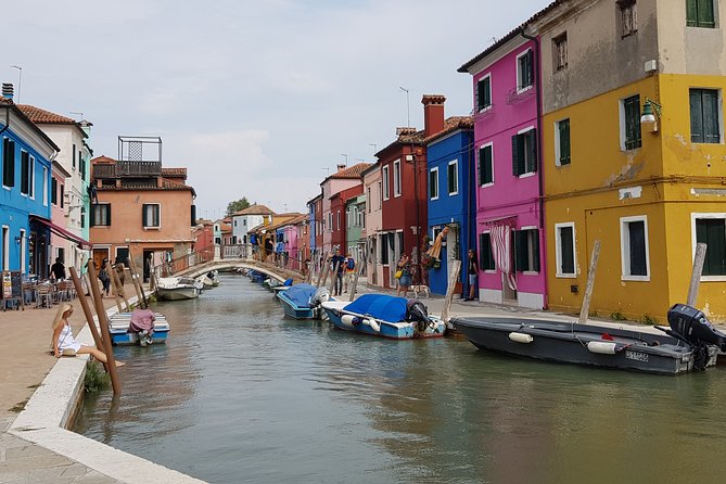 Venice: Murano & Burano Private Tour with Boat & Glass Blowing - Murano Stop: Glass Blowing, Museum Time, and What to Watch