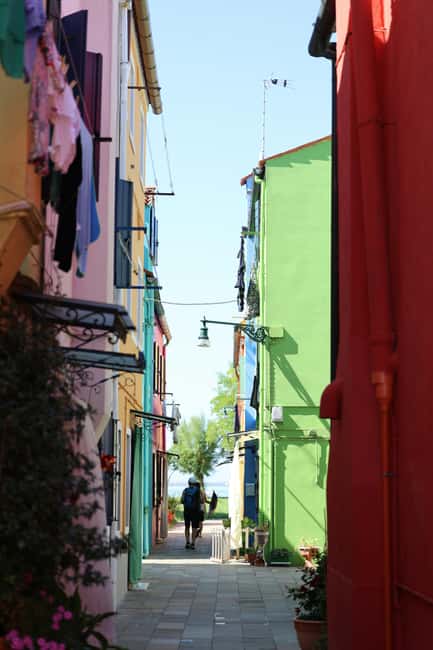 Venice: Murano, Burano, Torcello & Mazzorbo Islands Cruise - Mazzorbo’s canals and vineyards: the calm break from the crowds
