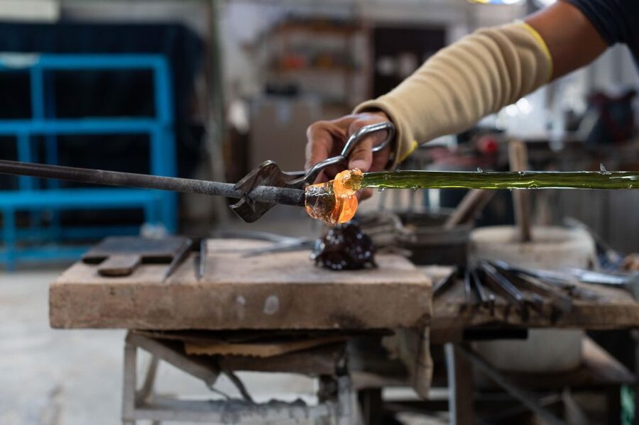 Venice: Murano Glass-Blowing Demo and Workshop - From Rialto to Murano, the simple way to see real craft