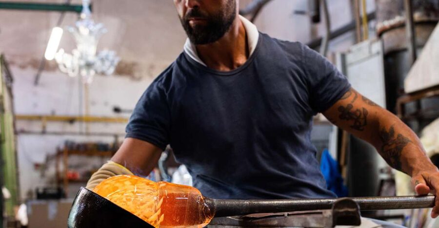 Venice: Murano Glass-Blowing Demo and Workshop - Vetreria Artistica Colleoni: the 15-minute glassblowing show