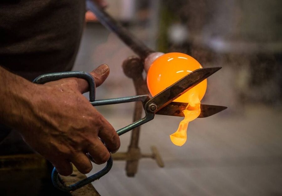 Venice: Murano Island and Glass Factory Private Guided Tour - Guides make or break it: what you can learn from the praised names