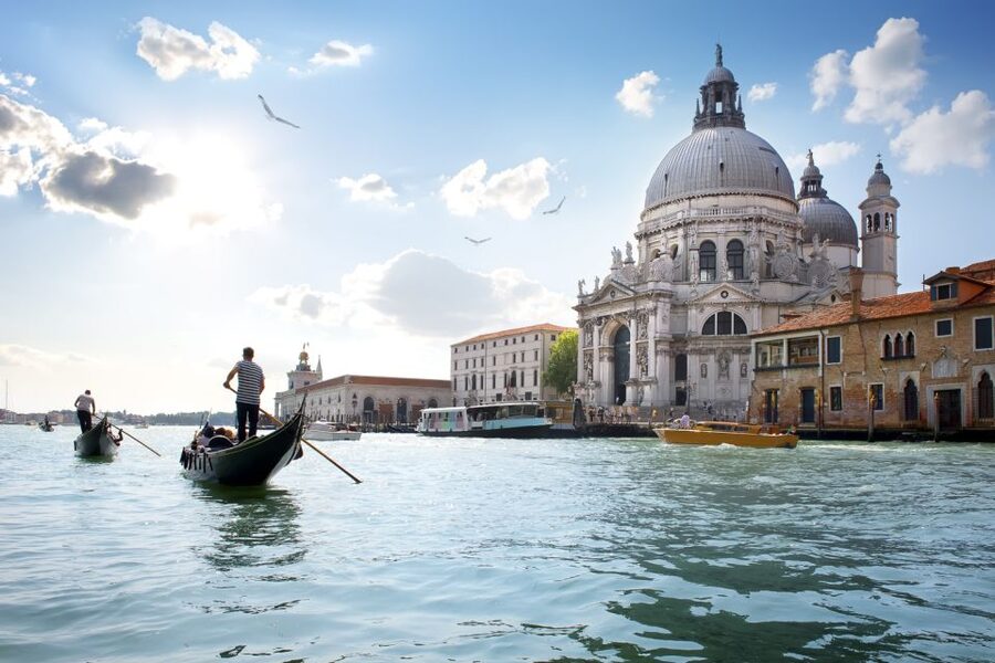 Venice Museum Pass & Doge's Palace Entrance Ticket - Specialized stops: Glass Museum and Lace Museum on Murano and Burano