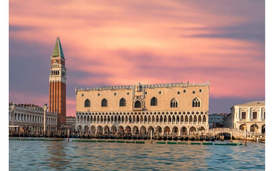 Venice: Mysterious Tales of Ghosts and Murders - Stop Three: Campo S.S. Giovanni e Paolo, History You Can Step Into