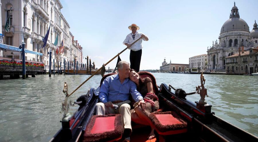 Venice: Off the Beaten Path Private Gondola Ride - Choosing the Right Duration: 30 Minutes, 1 Hour, 1.5 Hours, 2 Hours