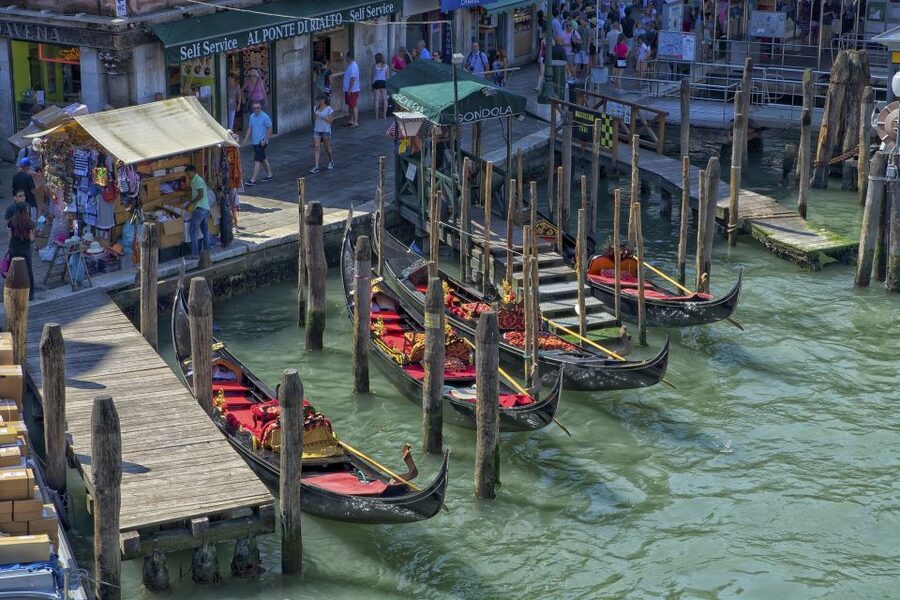 Venice: Off the Beaten Path Private Gondola Ride - St Mark’s Area Highlights, Bridge of Sighs, and Basilica della Salute on the 2-Hour Ride