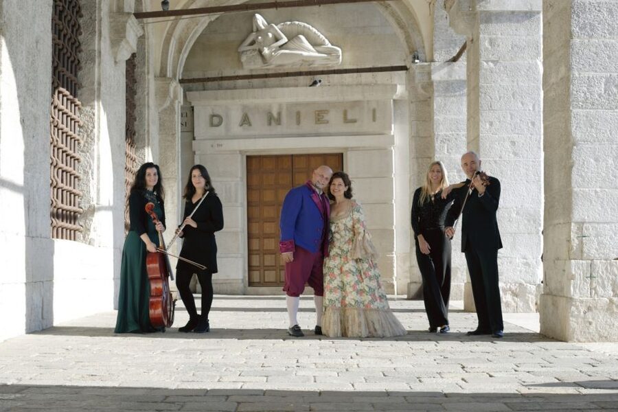 Venice: Opera Concert at Casanova Prisons in St. Mark Square - Practical tips for a smooth, comfortable Venice night