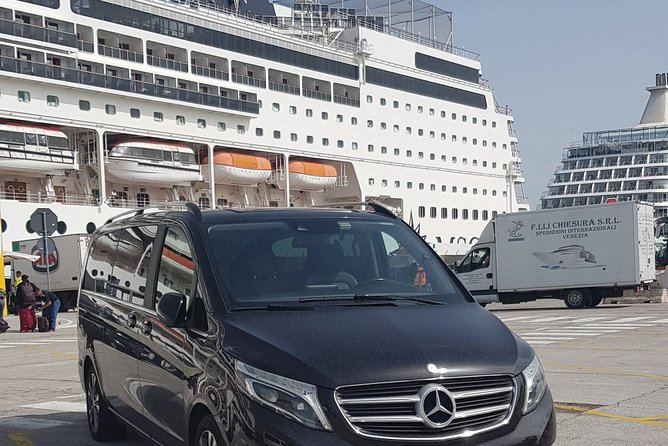Venice or Fusina cruise to Venice AIRPORT VCE - The Ride Itself: Luxury Minivan, Bags, and a Real 45 Minute Goal