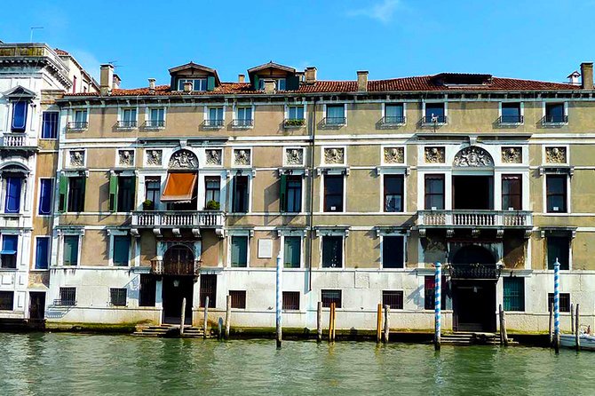 Venice Palazzo Mocenigo: History of Textile, Costume and Perfume - Perfume in Venice: scent as culture, not just a smell