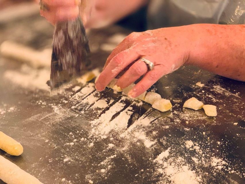 Venice: Pasta and Tiramisu Cooking Class with Wine - The Fresh Pasta Lesson: Fettuccine and Ravioli With Real Technique