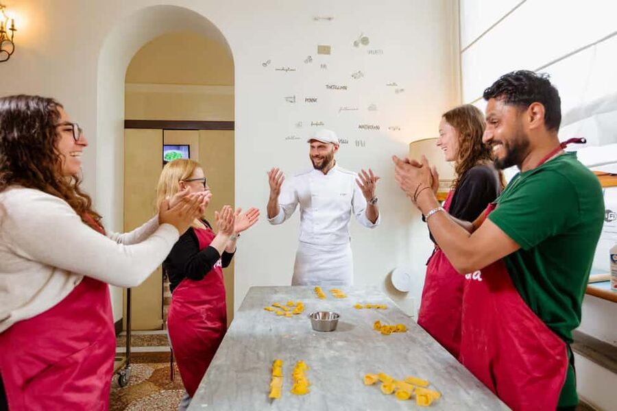 Venice: Pasta Class with Wine and Gelato - Wine Tasting in Venice, With an Actual Pairing Feeling