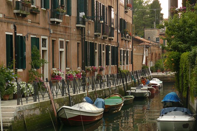 Venice Photography Walking Tour with Private Guide - A 3-hour photo walk that feels like having a local classroom