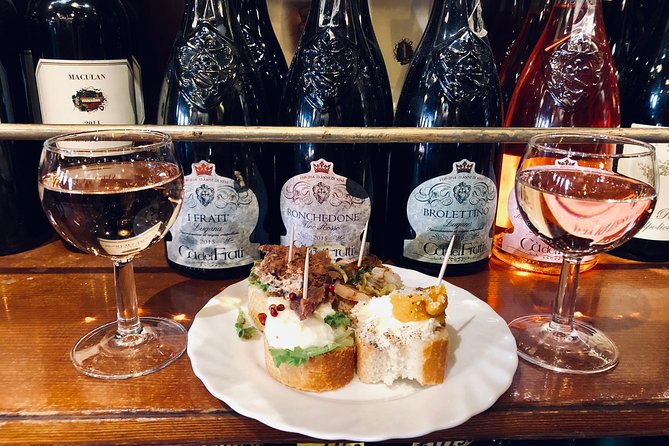 Venice: Private Aperitif & Cicchetti tasting and walking tour - A private Rialto aperitif walk that actually feels like Venice