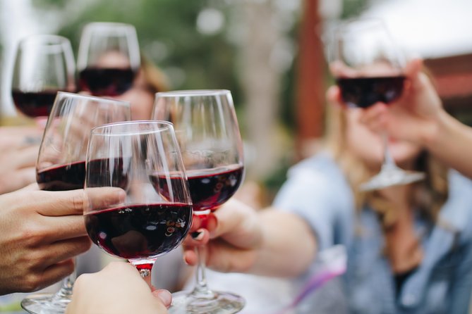 Venice: Private Aperitif & Cicchetti tasting and walking tour - Campo San Giacomo di Rialto: first bacaro, first ombra, first cicchetto