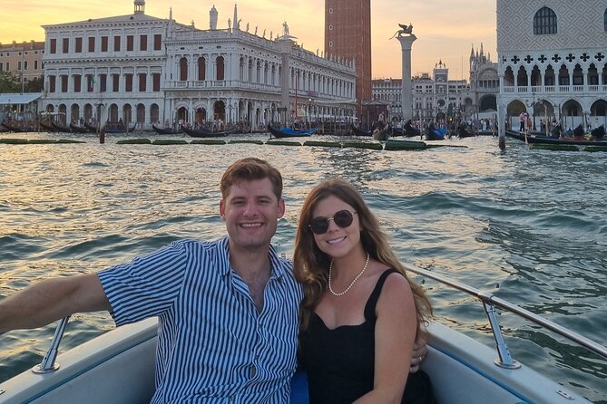 Venice : Private Boat Tour of the Venice Lagoon - The St. Mark’s-facing island viewpoint and Bacino San Marco views