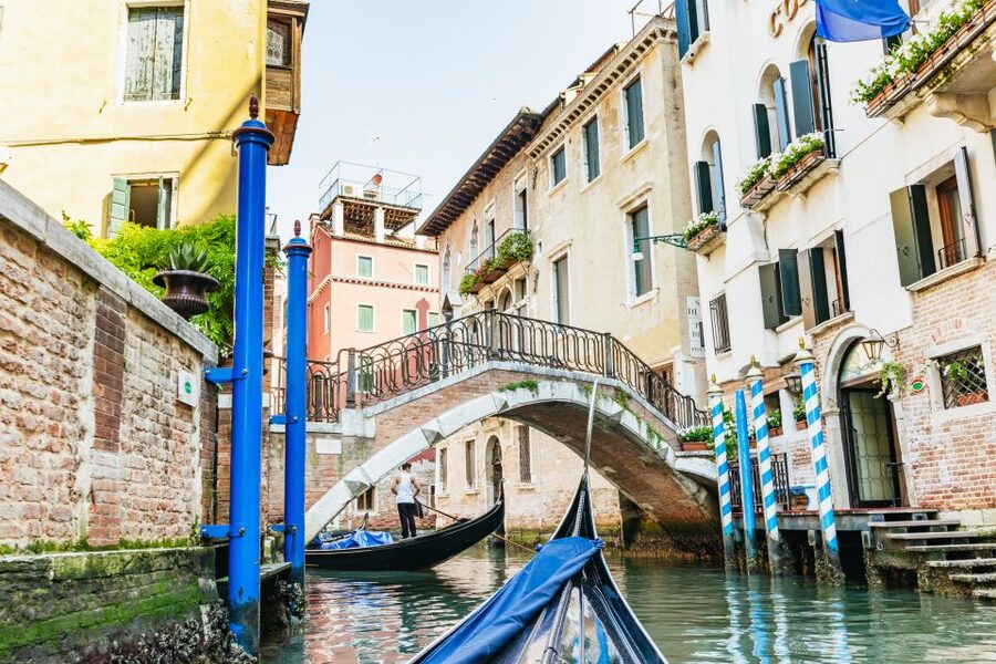 Venice: Private Crafted Gondola Ride Along Grand Canal - Who this gondola ride suits best