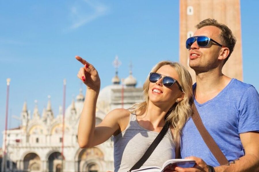 Venice : Private Custom Walking Tour With A Local Guide - Key things that make this tour worth your time