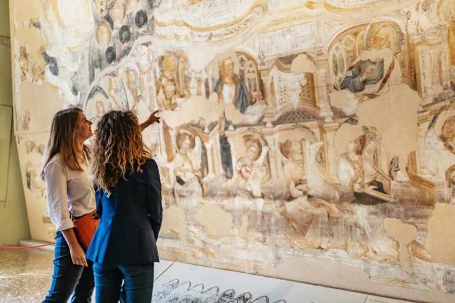 Venice: Private Entry Doge Palace & St. Mark Terraces Tour - Doge’s Palace early access: staircases, councils, and standout art
