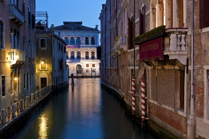 Venice Private Evening Stroll with VIP Entry to Saint Mark's After Hours - Should you book this St Mark’s after-hours tour?